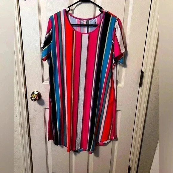Bobbie Brooks Colorful neon Striped Print T-shirt Dress Size XLarge Soft NWOT - Picture 1 of 4